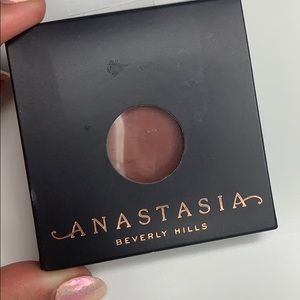 ANASTASIA BEVERLY HILLS || Individual Eyeshadow